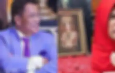 Surat Wasiat Tak Kunjung Ditunjukkan Anak-anak Angkat, Keluarga Kandung Dorce Gamalama Dapat Dukungan Hotman Paris, Sang Pengacara Kondang: Kalau Dasarnya WhatsApp Lemah Bu!