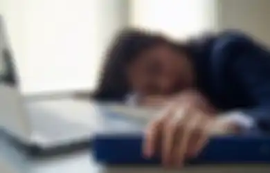 Waspada, Lembur Nggak Cuma Capek Tapi Bisa Bikin Depresi Juga Lho