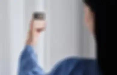5 Fitur Ini Cuma di HP Samsung Galaxy, Screenshot Tinggal Swipe Layar!