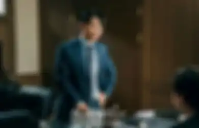 Info Drama Korea Lee Seung Gi yang Melejit Sejak Eps 1, 3 Alasan Enggak Boleh Skip The Law Cafe