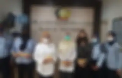 Kurungan 10 Tahun Berubah Jadi 4 Tahun, Eks Jaksa Pinangki Kini Dibebaskan Bersyarat Meski Baru Dua Tahun Dipenjara, Penampilannya Ketika Keluar Lapas Jadi Sorotan