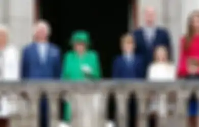 Detik-detik Ratu Elizabeth II Meninggal Jadi Sorotan, Posisi Pangeran Charles dan William Dipertanyakan, Kini Terungkap Dimana Ayah dan Anak saat Sang Ratu Sekarat