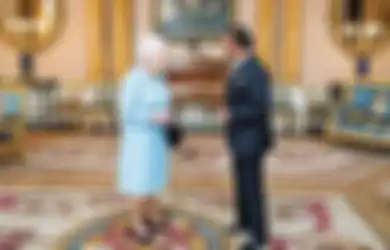 54 Tahun Lebih Tak Lengser, Sultan Bolkiah Kini Resmi Jadi Raja Terlama di Bumi Usai Ratu Elizabeth II Tiada, Hubungan Spesial Keduanya di Masa Lalu Jadi Sorotan