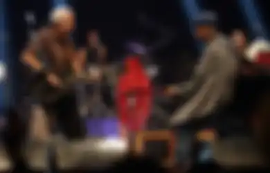 Kejutan Sawung Jabo & Sirkus Barock Ajak Iwan Fals dan Setiawan Djodi Manggung Bareng!