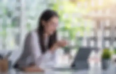 5 Weton Wanita Mandiri yang Diam-diam Pinter Cari Duit Sendiri