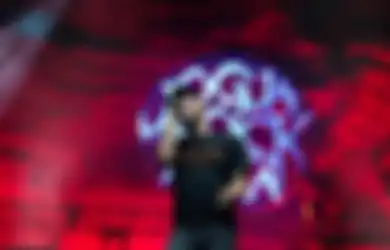 Ahmad Band Nyanyi Lagu Kritik 'Distorsi', Ahmad Dhani Teriak Ferdy Sambo di Panggung JogjaROCKarta 2022!