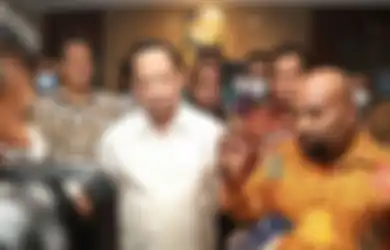 Kapolri Siapkan 1.800 Polisi, Lukas Enembe Makin Tersudut Usai Istana Ancam Turunkan TNI untuk Tangkap Dirinya, Moeldoko: Kita Tunggu...
