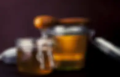 Aman Dikonsumsi Semua Kalangan, Madu Bisa Jadi Bahan Alternatif Obat Asam Lambung, Ini Penjelasannya Menurut Ulasan Klinis