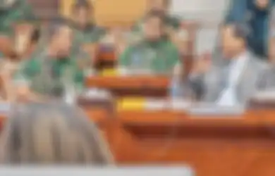 Menhan Prabowo Subianto Cuma Diam, Tempat Duduk Dudung Abdurrachman yang Diisukan Tak Akur dengan Panglima TNI Andika Perkasa Jadi Sorotan, KSAD: Perbedaan Pendapat Itu Wajar
