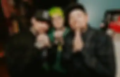 Cover Lagu Sendiri, Waterparks Rilis Single 'SELF-SABOTAGE Remix' Featuring Good Charlotte!