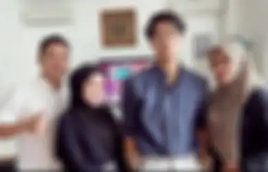 Lesti Kejora Dirawat di Rumah Sakit Usai Alami KDRT, Unggahan Kakak Rizky Billar Disorot, Ancam Polisikan Netizen yang Lakukan Hal Ini ke Orang Tuanya: Saya Mohon!