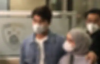 Video Lawas Rizky Billar yang Enteng Toyor Kepala Lesti Kejora Kembali Viral, Warganet Auto Geram dan Soroti Sifat Asli Ayah Leslar: Tangannya Ringan Banget