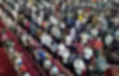 Ustaz Abdul Somad Beri Peringatan, Berikut Hukum Jual Beli Saat Salat Jumat, Bolehkah Digantikan Penjaga Perempuan?