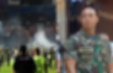 Andika Perkasa Murka hingga Sebut Tentara Penendang Kungfu ke Suporter di Kanjuruhan Langgar Hukum Pidana Militer, Panglima TNI Sudah Mulai Investigasi: Tiap Pasal Ada Ancaman Hukumannya