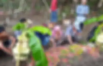 Kaki Lebam dan Wajah Membiru Nyaris Gosong, Begini Kisah Pilu 3 Saudara yang Tewas Dalam Tragedi Kanjuruhan, Sempat Terinjak-injak Saat Hendak Keluar Stadion