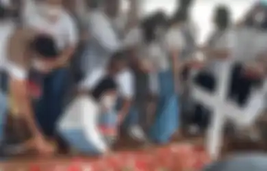 Nenek Kandung Gempi Meninggal Dunia, Gisella Anastasia Sempat Bawa Putrinya Temui Ibunda Gading Marten: Tadinya Liburan, Tapi Dapat Kabar Duka