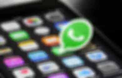 Cara Membuat Stiker WA Bergerak Buatan Sendiri yang Unik, Chat Jadi Seru!