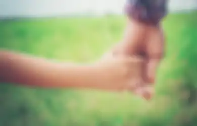Simak Arti Kedutan di Jari Manis Tangan Kiri Menurut Primbon Jawa, Tanda Jodoh Makin Dekat?