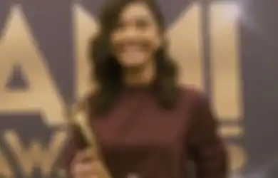 Dere Merasa Mirip Mainan Rubik Karen Warna-warni dan Bercelah!