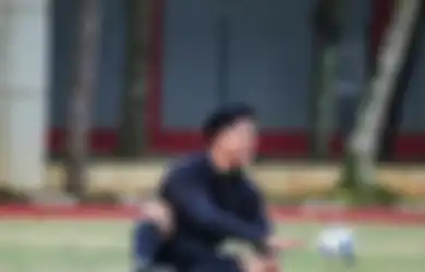 Anak Jokowi Sengaja Posting Foto Lulus SD, Ibunda Kaesang Malah Ketahuan Senang Main Ini di WhatsApp