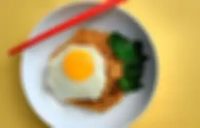 Netizen Ini Bagikan Resep Rahasia Masak Mi Instan Ala Ala Warmindo: Ini Ilmu Sejak Zaman Dulu!
