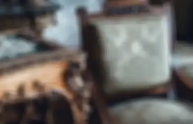 Hati-Hati Saat Membeli Furnitur Antik yang Lama, Cek Beberapa Hal Berikut!