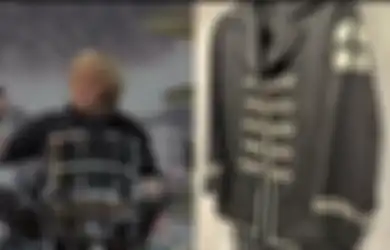 Eks Drummer My Chemical Romance Jual Kostum Ikonik Black Parade-nya di eBay, Bob Bryar: Ntar Dapet Bonus Bulu Anjing Gue!