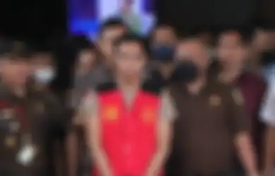 Kecewa Setengah Mati, Bibi Brigadir J Pertanyakan Mengapa Bharada E Tak Memilih Menembak Keponakannya di Bagian yang Tidak Fatal