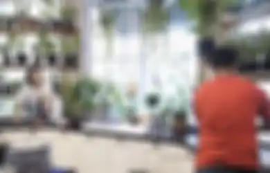 Sengaja Dirombak, Desain Dapur Yuni Shara Jadi Sorotan, Foto Aksi Nyeleneh Kakak Krisdayanti Pemicunya