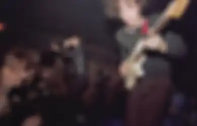 Ada The Strokes hingga Interpol, Film Dokumenter 'Meet Me in the Bathroom' Rekam Skena Musik New York Awal 2000-an!