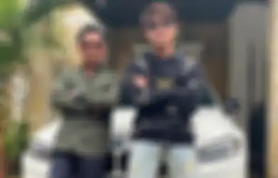 Tak Terima Rizky Billar Dituding Bangkrut, Daniel Eddy Pamerkan BPKB Mobil Mewah Anaknya, Mertua Lesti Kejora: Siapa yang Bilang Pinjam!