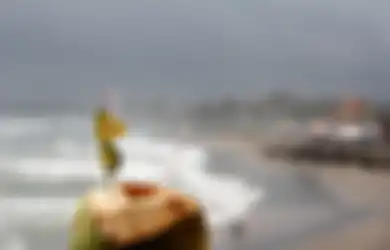 Jangan Disepelekan! Inilah Aturan Minum Air Kelapa Buat Penderita Penyakit Asam Lambung, Harus Konsumsi Sebanyak Ini Biar Efeknya Terasa