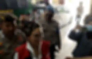Digelar Hari Ini, Pihak Nikita Mirzani Akui Tak Persiapkan Apapun dalam Persidangan Perdananya