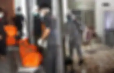 Usai Temukan Pentunjuk Penting Kematian Keluarga di Kalideres, Polisi Sekarang Libatkan Psikolog Forensik hingga Ahli Racun, Sejumlah Dugaan Terpatahkan