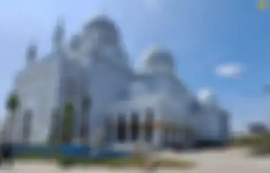 Masjid Raya Sheikh Zayed Solo Dibangun Megah, Para Pekerja Proyek Ngaku Masih Utang Makan ke Warung Sampai Rp145 Juta, Ini Sebabnya