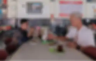 Heboh Gibran Unggah Foto Makan Bareng Ganjar, Ternyata Warungnya Jadi Tempat Wisata Kuliner Favorit Jokowi