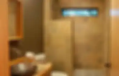 Nyaman di Ruang Terbatas, Desain Kamar Mandi Sempit Ditambahi Ornamen Ini, Foto Aplikasinya Banyak Ditiru