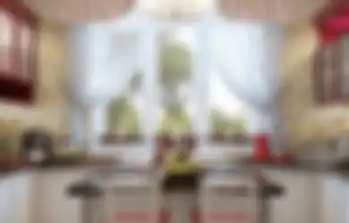 Pertimbangkan Beberapa Hal Berikut Saat Memilih Gorden untuk Dapur!