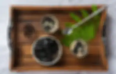 Kaya Kandungan Zat Anti Radang, Rebusan Daun Cincau Ternyata Bisa Bikin Penyakit Asam Lambung Mereda, Begini Cara Buatnya