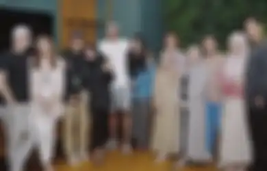 Lesti Kejora Ajak Sang Suami Kumpul Arisan Bersama Teman-temannya, Pose Foto Rizky Billar Jadi Sorotan Netizen: Kenapa Mesti Begitu?