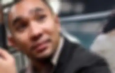 Kabar Cerai dengan Istri Ketiga Masih Anget-angetnya, Enji Baskoro Sudah Pamer Potret Bareng Wanita Baru, Sosoknya Terungkap