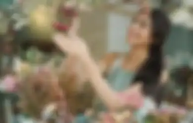 Parasnya Cantik Wataknya Setia, 7 Weton Wanita Ini Bikin Pasangan Bahagia, Minggu Pon Sangat Menghargai Suami