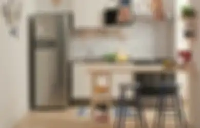 Foto Desain Dapur Kecil Berubah Total, Anti Sempit dan Multifungsi Karena Meja Bar Minimalis