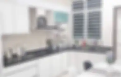 Kesal Foto Area Masak Diejek, Pemilik Rumah Tanpa Sadar Lakukan Kesalahan Ini, Desain Dapur Mungil Jadi Sorotan