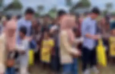 Naik Helikopter ke Daerah Korban Gempa Cianjur, Lesti Kejora dan Rizky Billar Turun Tangan Berikan Bantuan Rp 500 Juta, Begini Tanggapan Warga