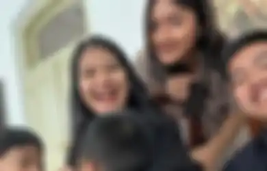 Akui Tak Puas Meskipun Sudah Dapatkan Hadiah Kulkas, Kaesang Pangarep dan Erina Gudono Blak-blakan Minta Kado Tambahan ke Kahiyang, Respon Putra Bungsu Presiden Jokowi Disorot
