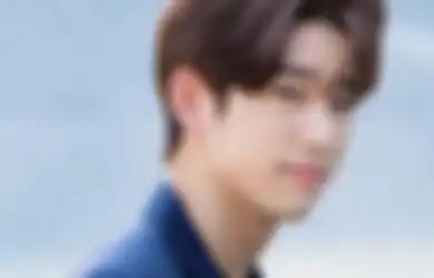 Jinyoung GOT7 Perdana Jadi Peran Utama di Christmas Carol, Perannya Memiliki Cacat Fisik