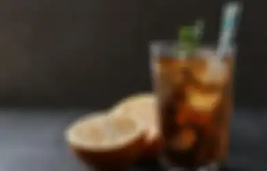 Sering Dianggap Minuman Penuh Vitamin, Nyatanya 4 Minuman Ini Justru Bikin Asam Lambung Naik, Salah Satunya Sering Dikonsumsi Anak Muda
