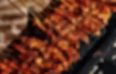 Spesialis Sate Ayam, 7 Tempat Wisata Kuliner di Bogor Cocok Buat Makan Malam Enak, Intip Foto Menunya