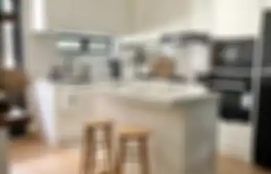 Simpel! 7 Cara Foto Interior Agar Dapur Mungil Terlihat Kian Aesthetic